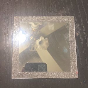 Silver,glittery small mirror